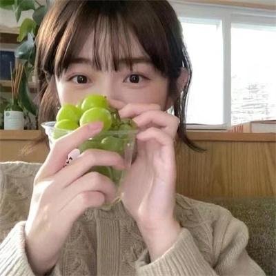 滑板少年